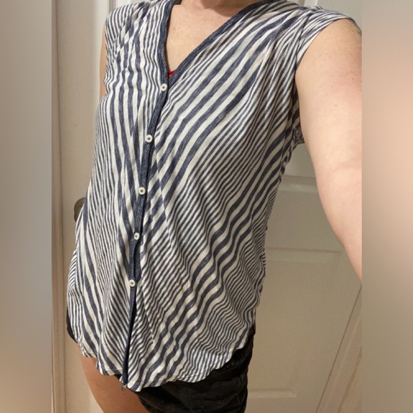 Max Studio Tops - 2 for $12 💖 Max Studio Sleeveless Striped Button Up Top Size Small
